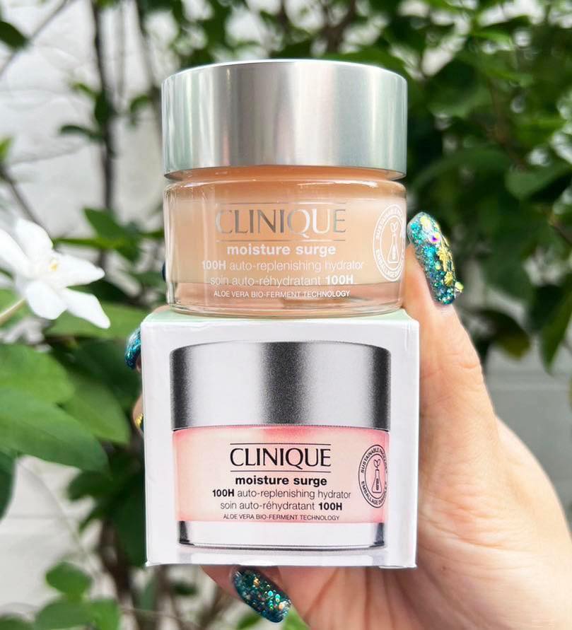 Clinique Moisture Surge 100-Hour Auto-Replenishing Hydrator 30ml. ครีมเจลเนื้อนุ่มเนียน