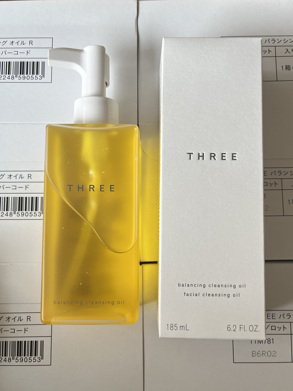 Three Balancing Cleansing Oil R 185ml. คลีนซิ่งออยล์ทำความสะอาดเครื่องสำอาง