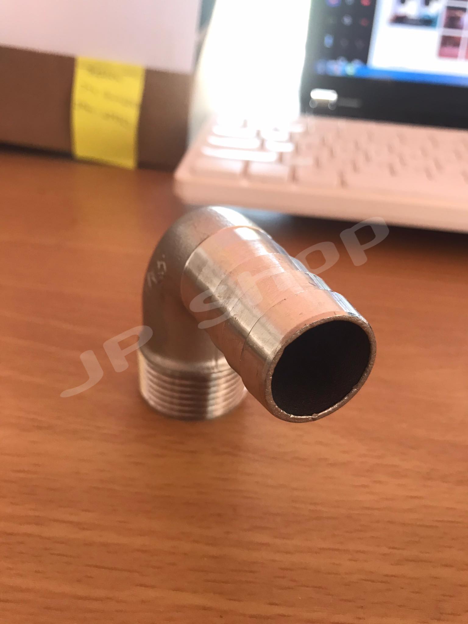 ข้องอขนาด1นิ้ว เกลียวนอก หางไหลสแตนเลส304 #11523