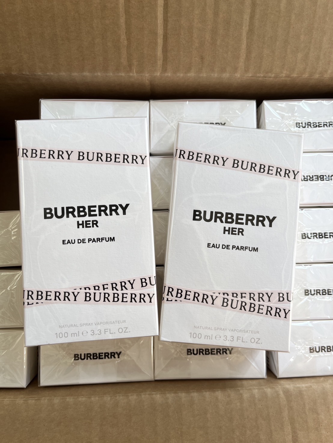 Burberry Her Eau De Parfum 100ml. น้ำหอมกลิ่นฟรุตตี้ฟลอรัล
