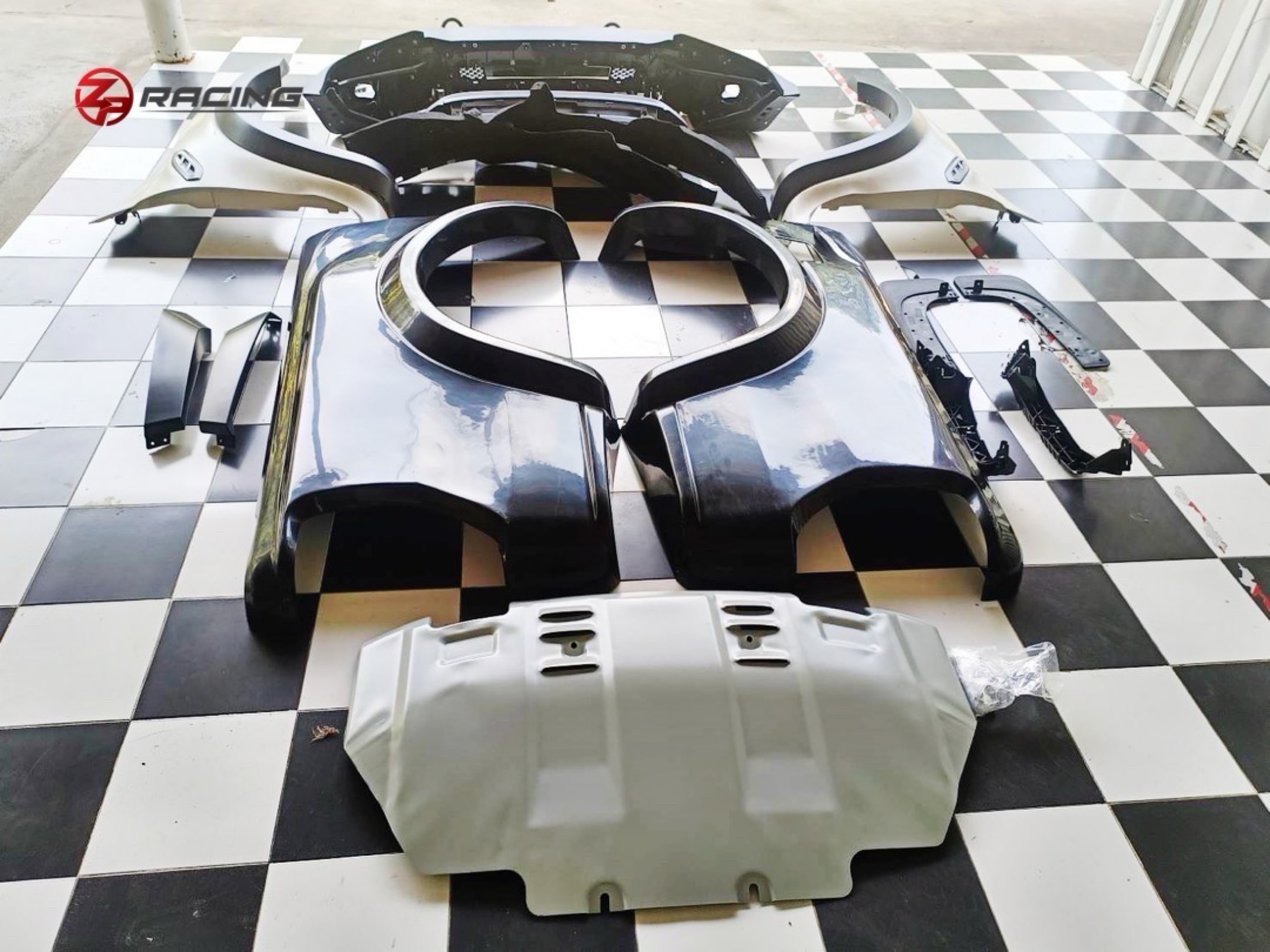 ชุดแปลง Ranger เป็น Raptor แบบเปลี่ยนชิ้น Scale 1:1