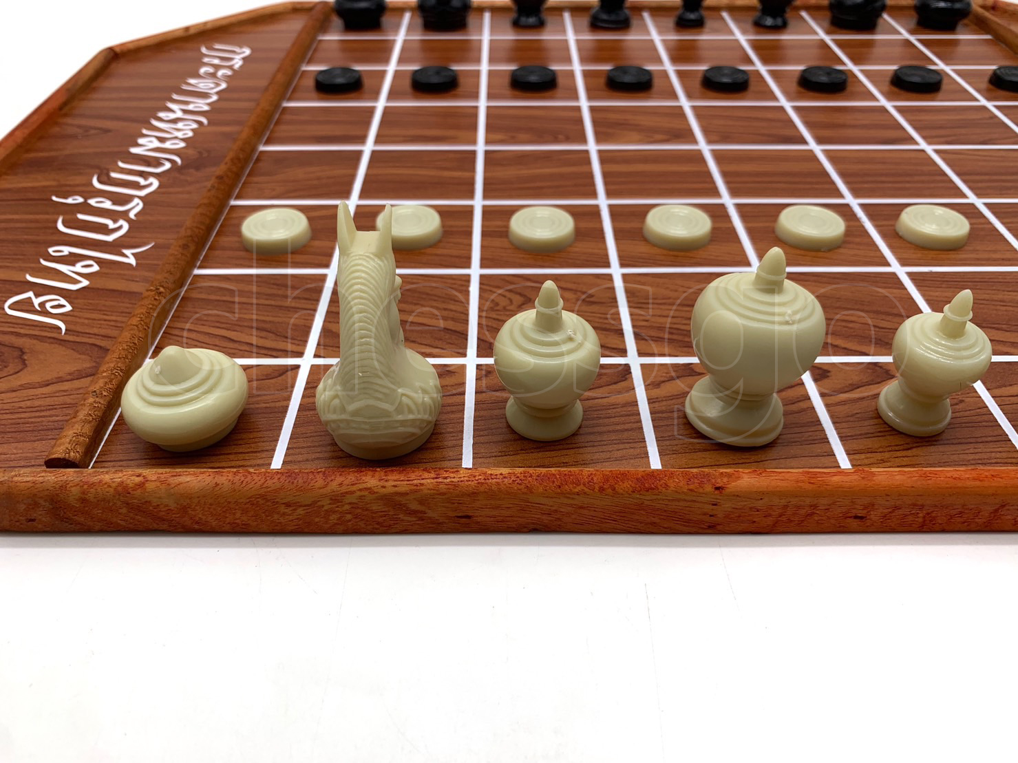 ชุดหมากรุกไทย(กระดานไม้อัดMDF+ตัวพลาสติกbermuda)