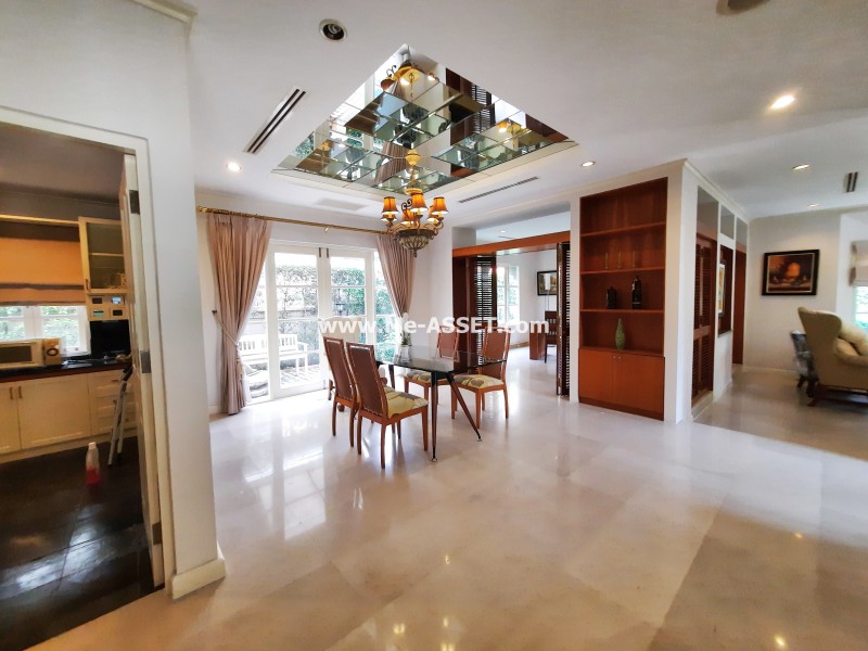 ขายบ้านเดี่ยว ม.นันทวัน วงแหวน-รัตนาธิเบศร์ ถ.ตลิ่งชัน-สุพรรณบุรี ต.เสาธงหิน อ.บางใหญ่ นนทบุรี ต้นโครงการ ตรงข้ามสวนสาธารณะ / พื้นที่ 2 ชั้น 138 ตารางวา