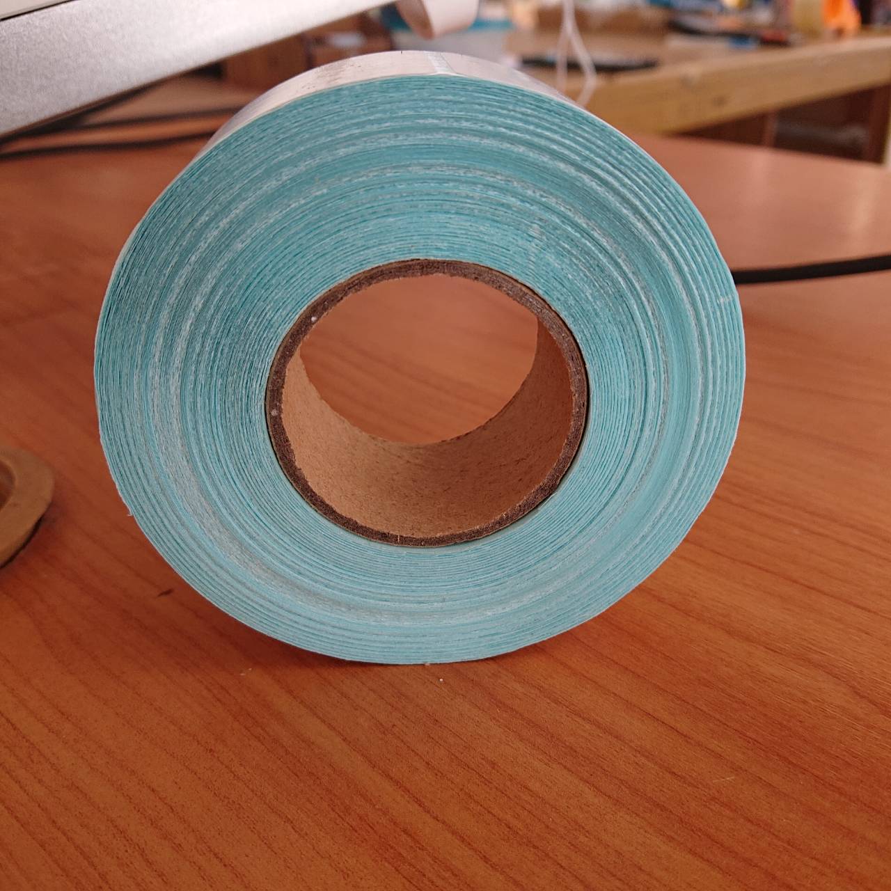 สติ๊กเกอร์บาร์โค้ดความร้อนแนวตั้ง เทอร์มอล สติ๊กเกอร์ ลาเบลม้วน ป้ายสติ๊กเกอร์ ฉลาก ฉลากการจัดส่ง สติ๊กเกอร์บาร์โค้ด กระดาษความร้อน ขนาด 30*40*800ดวง#3040800