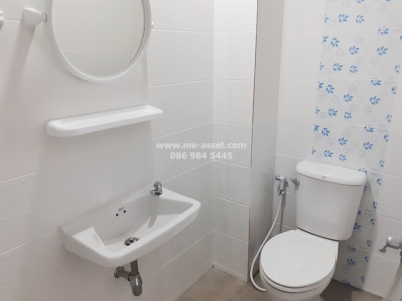 ขายและเช่า ทาวน์โฮม ถ.เพชรเกษม 67/1 แขวงหลักสอง เขตบางแค กรุงเทพ / พื้นที่ 3 ชั้น 20 ตารางวา