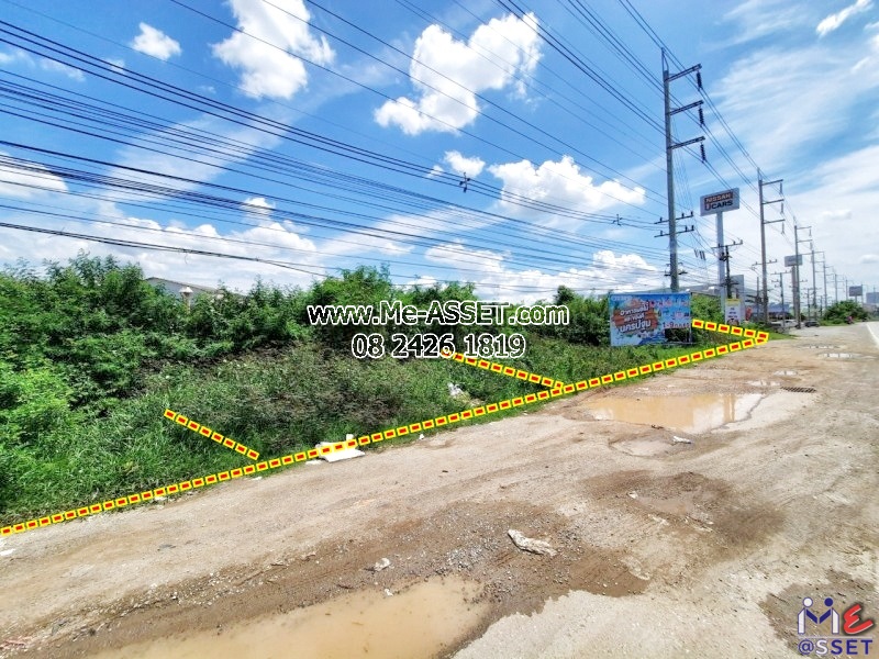 ขายที่ดินถมแล้ว ริมถนนเพชรเกษม ย่าน ธรรมศาลา เมืองนครปฐม : ใกล้นิสสันเอราวัณนครปฐม : เนื้อที่รวม 180 ตร.วา มี 3 แปลงติดกัน แบ่งขายได้
