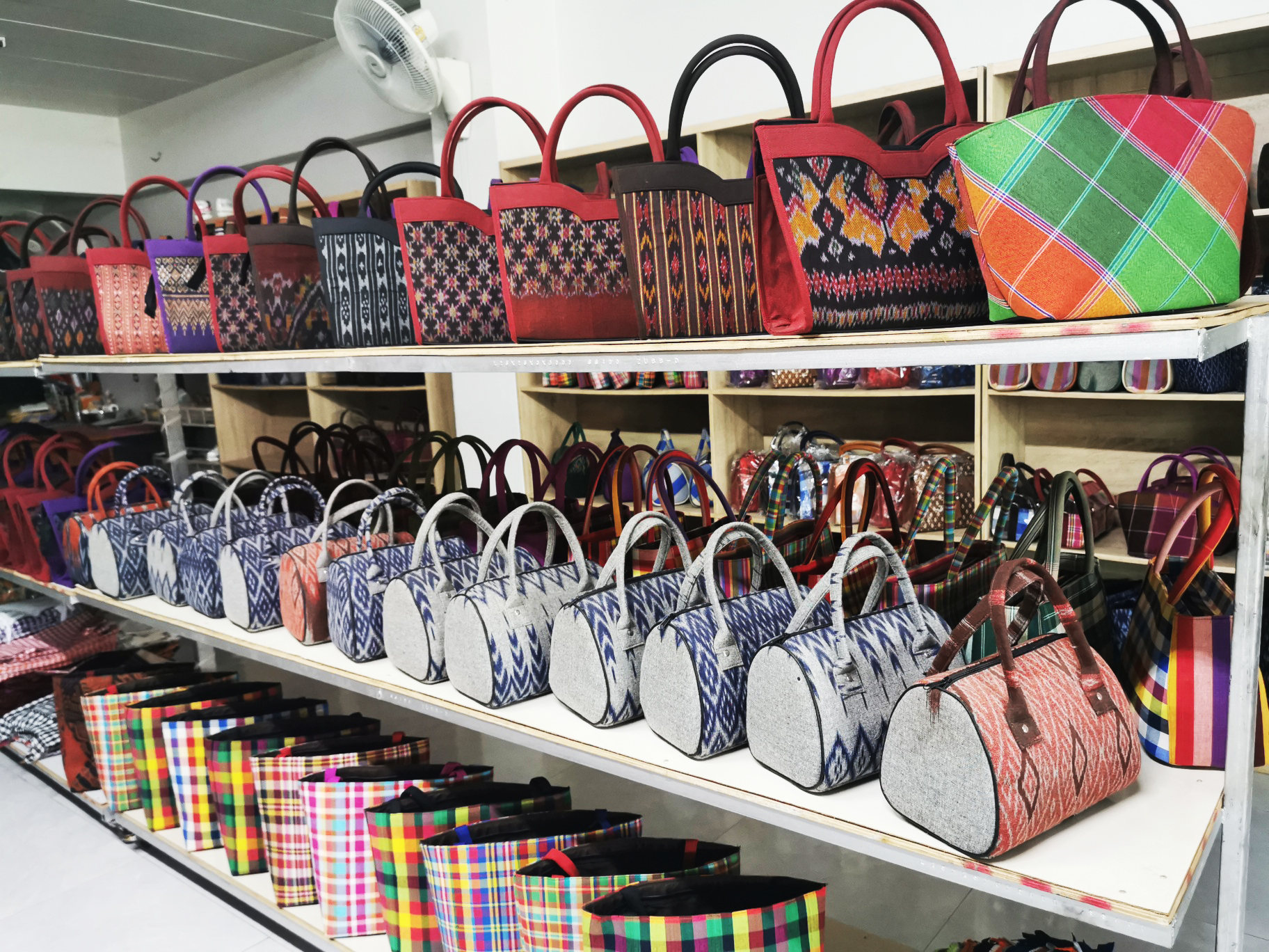 กระเป๋าขาวม้า,กระเป๋าผ้าขิด กระเป๋าถือ กระเป๋าหิ้ว 12x23x23 Cm//Khit Bag, Tote Bag, Tote Bag