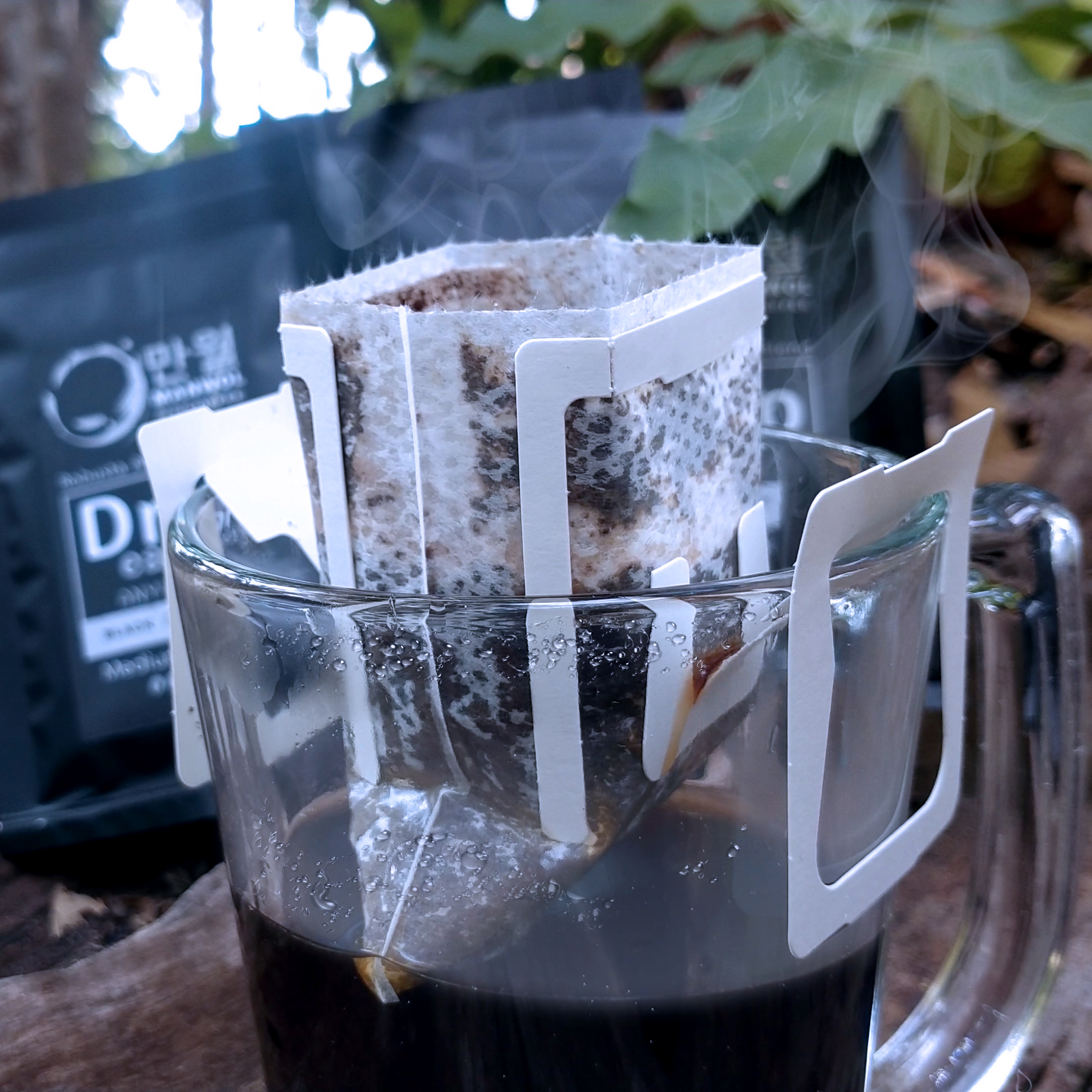 Drip easy x10 ซอง (1ซอง 10กรัม) กาแฟดริป Drip Coffee โรบัสต้า อาราบิก้า เบลนด์ เมล็ดกาแฟคั่วกลางถึงเข้ม