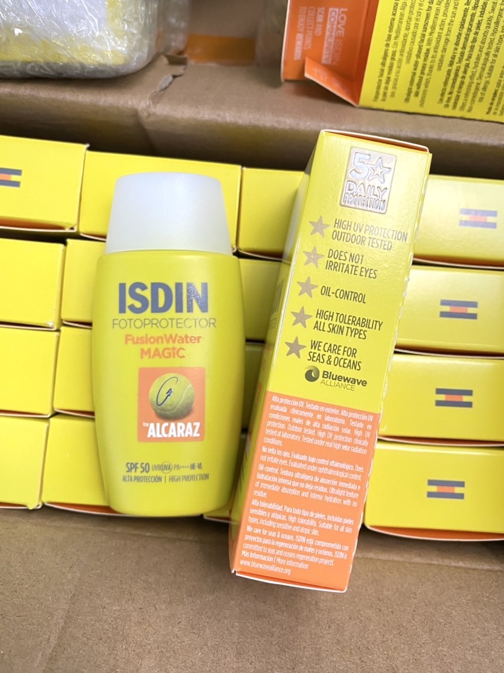 ISDIN Fotoprotector Fusion Water Magic By Alcaraz SPF50 50ml. กันแดดเนื้อแบบน้ำ