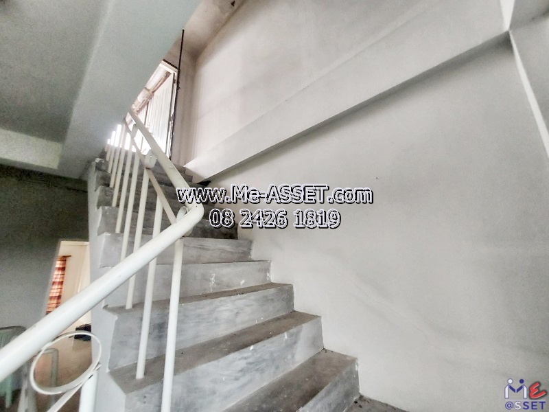 ขายและเช่า อาคารพาณิชย์ ย่าน มหิดล บางเตย ศาลายา มหาสวัสดิ์ พุทธมณฑล : ม.มณฑลทองพาร์ค : 3.5 ชั้น 21 ตร.วา