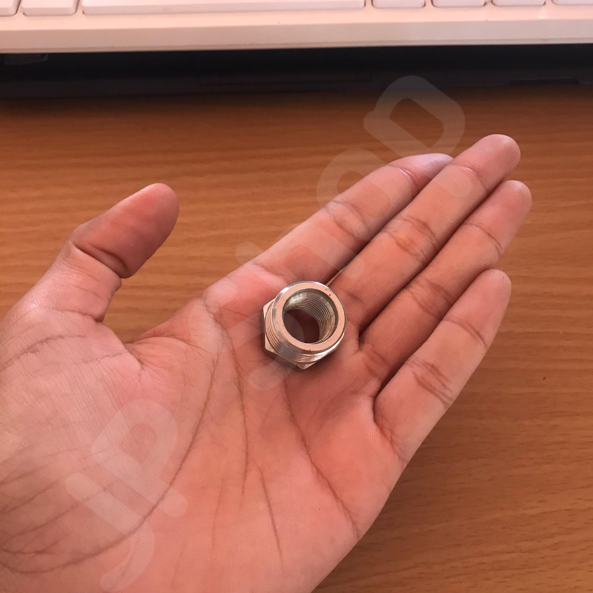 ข้อลดเหลี่ยม 4 หุน ลด 2 หุน สแตนเลส 304 #0618