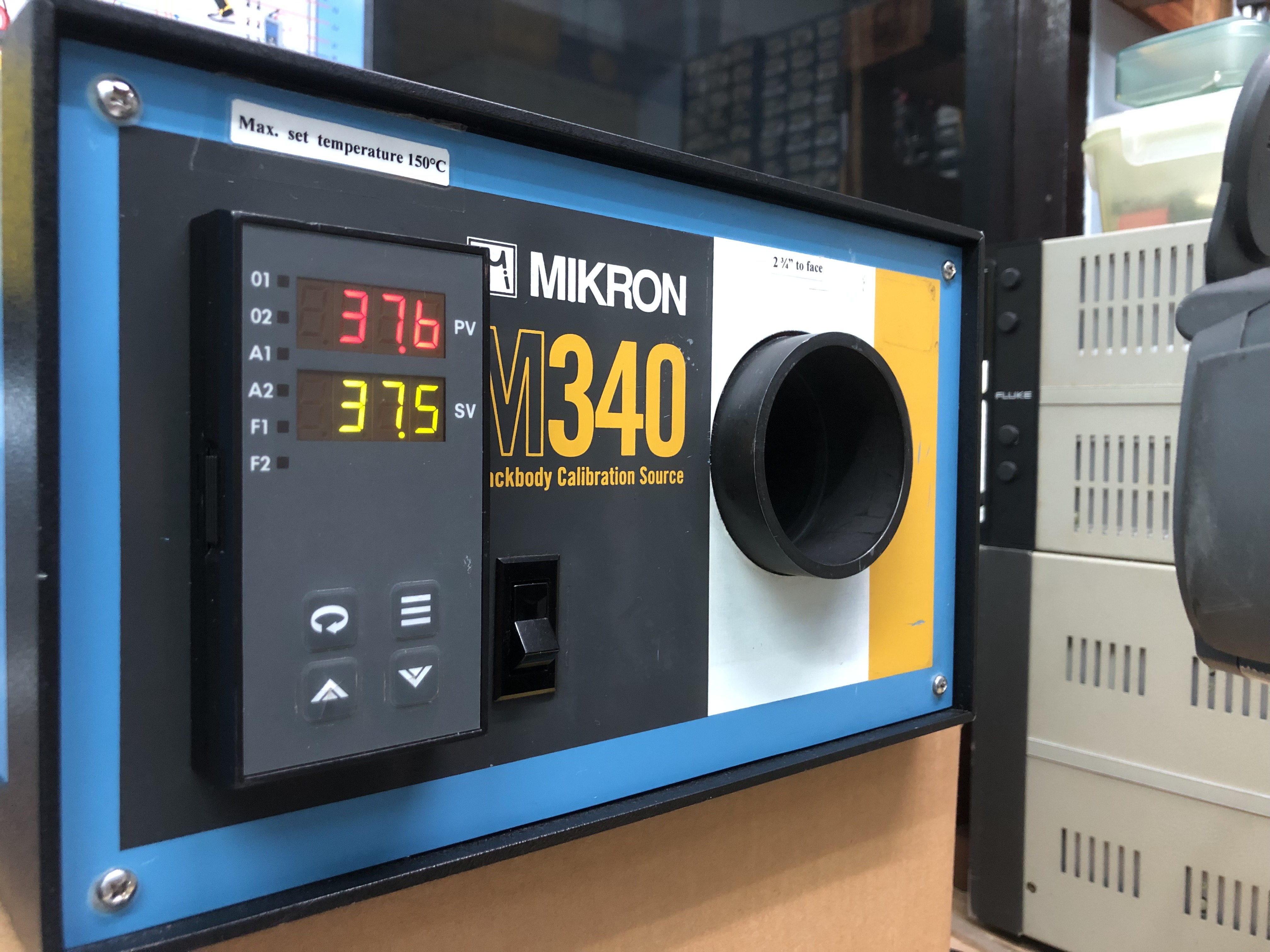 บริการหลังการขาย ซ่อม ทดสอบ และสอบเทียบเครื่องวัดพลังงานไฟฟ้า อินฟราเรดเทอร์โมมิเตอร์ (Repair,Calibtaion & Testing Service)