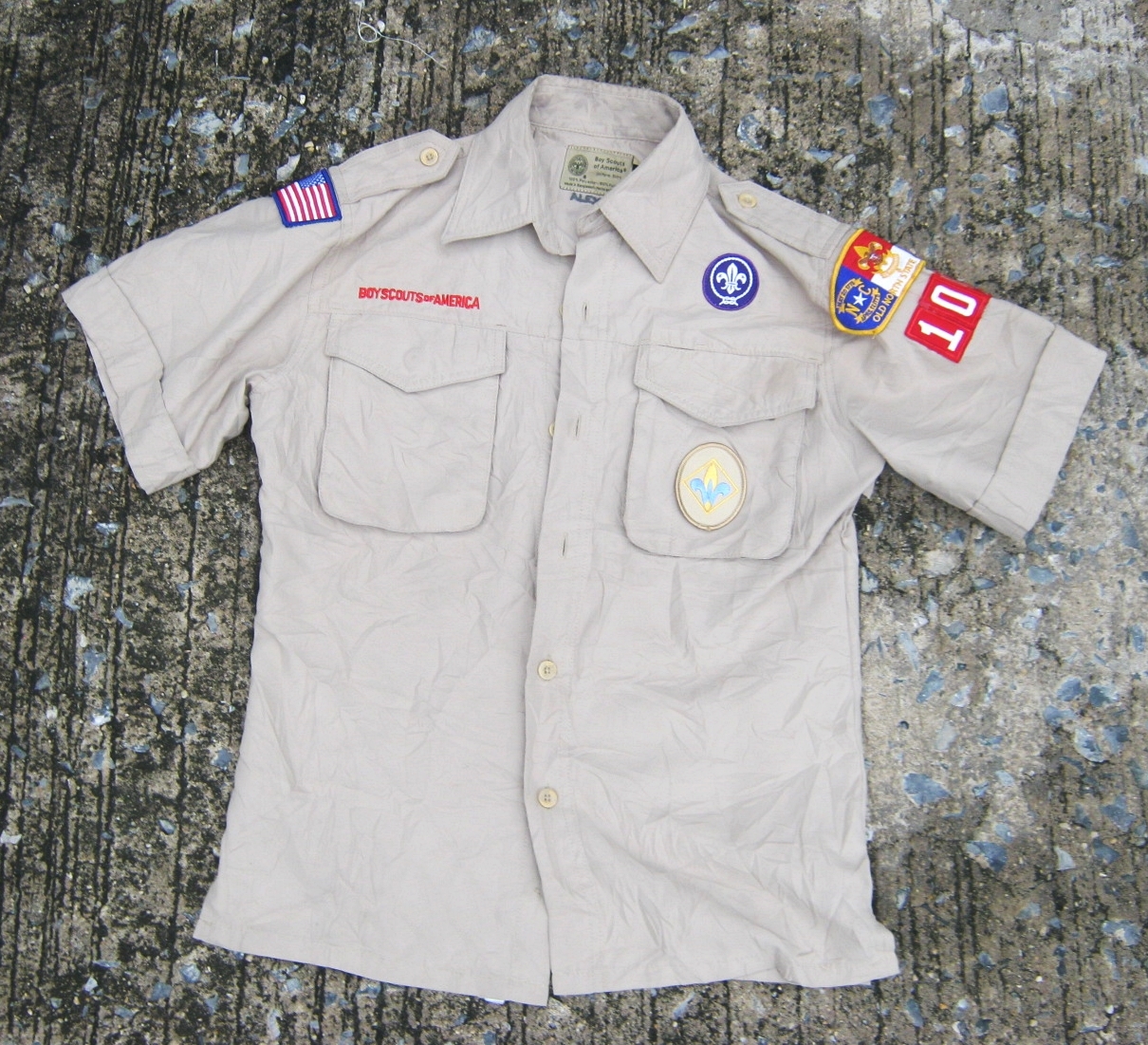 เสื้อลูกเสือแขนสั้น อเมริกา สีทราย