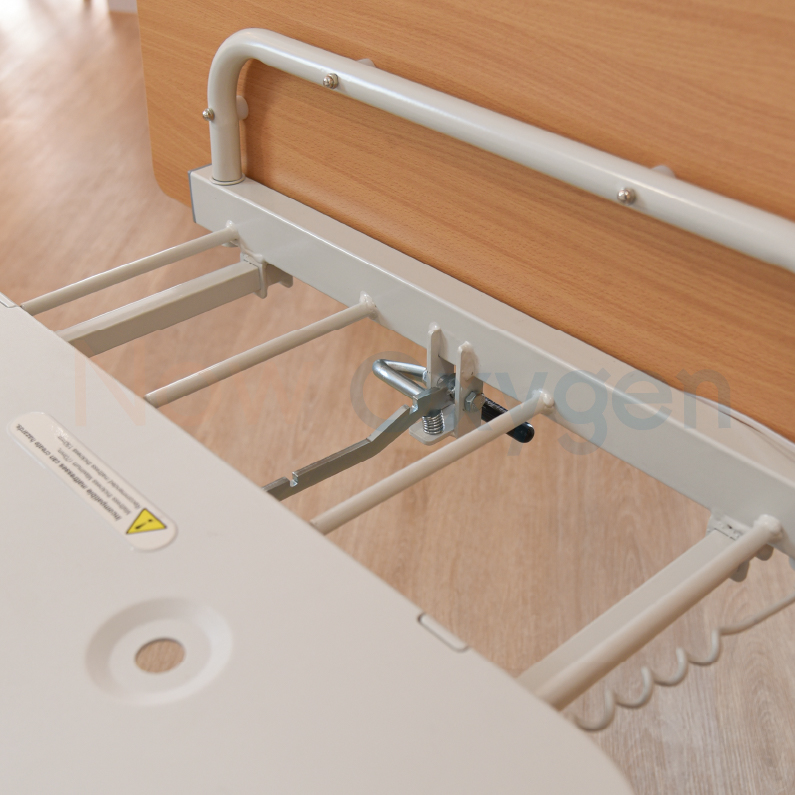 [👍แนะนำ] เตียงผู้ป่วยไฟฟ้า 8 ฟังก์ชัน Invacare รุ่น CS8 Floorline King Bed ปรับขยายความยาวได้ ปรับต่ำพิเศษติดพื้น รับประกันศูนย์ไทย 6 ปี