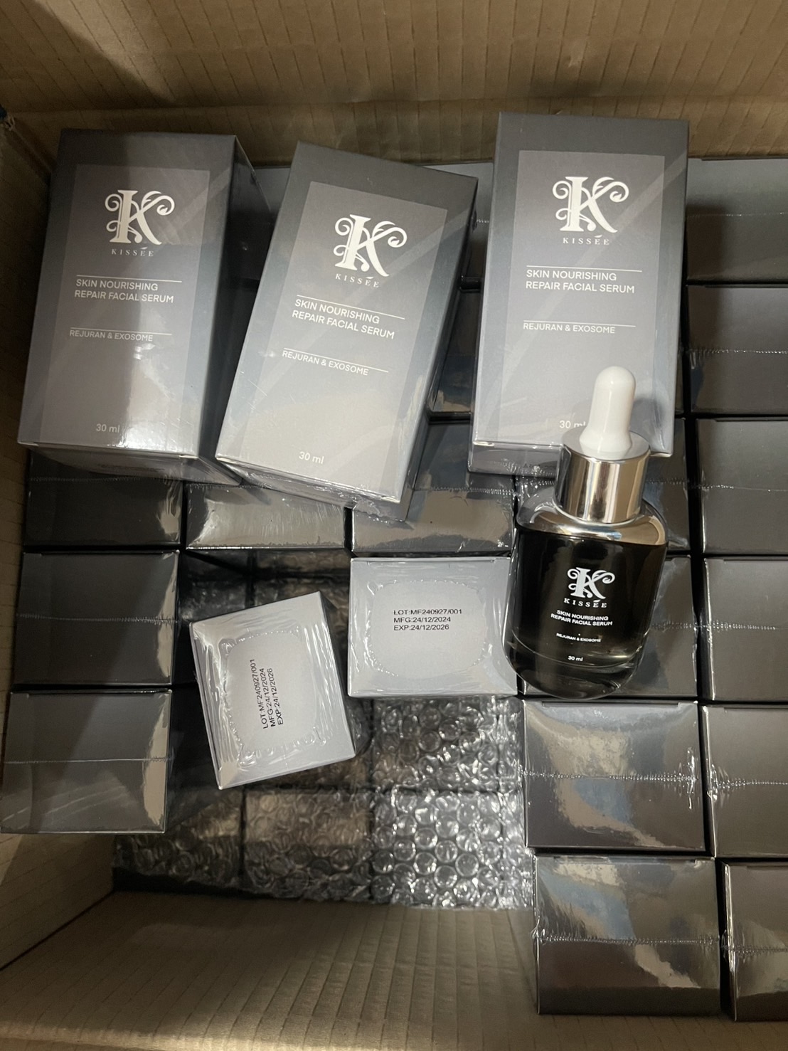 เซรั่มลดริ้วรอย กระชับรูขุมขน Kissee Skin Nourishing Repair Face Serum 30ml. ของแท้ พร้อมส่ง