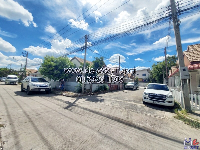 ขายถูกทาวน์โฮมต้นโครงการ ย่าน ซอยวัดท่าเกวียน เลียบคลองพระอุดม คลองบางไผ่ วัดทองสะอาด ลาดหลุมแก้ว : ม.บ้านสวนธนาการ์เด้น : 1 ชั้น 19.5 ตร.วา