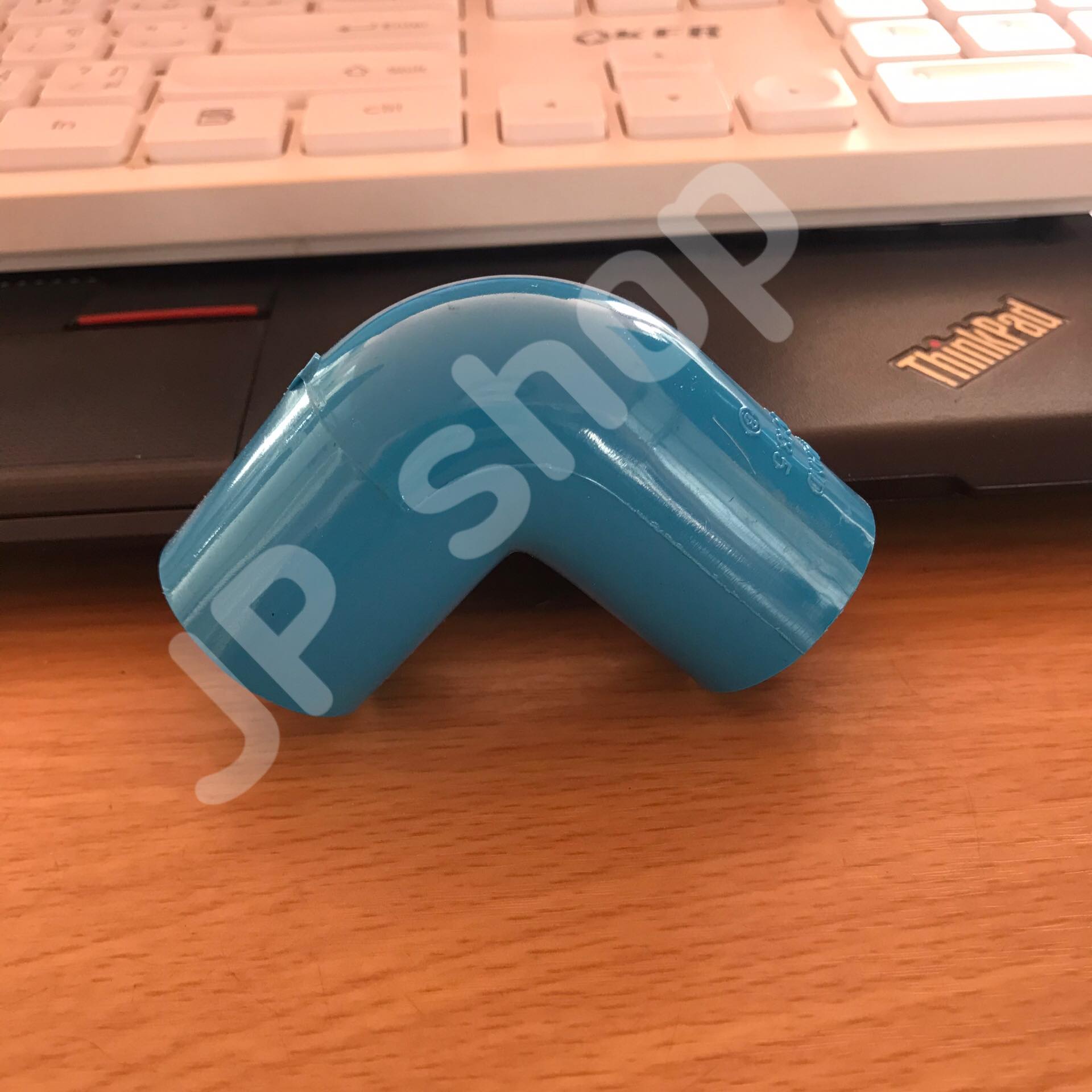 ข้องอ 90 องศา ขนาด 4 หุน (1/2 นิ้ว) ข้อต่อ ข้องอ 90 องศา สั่ง 10ชิ้นขึ้นไป ส่งไว สั่งเลย