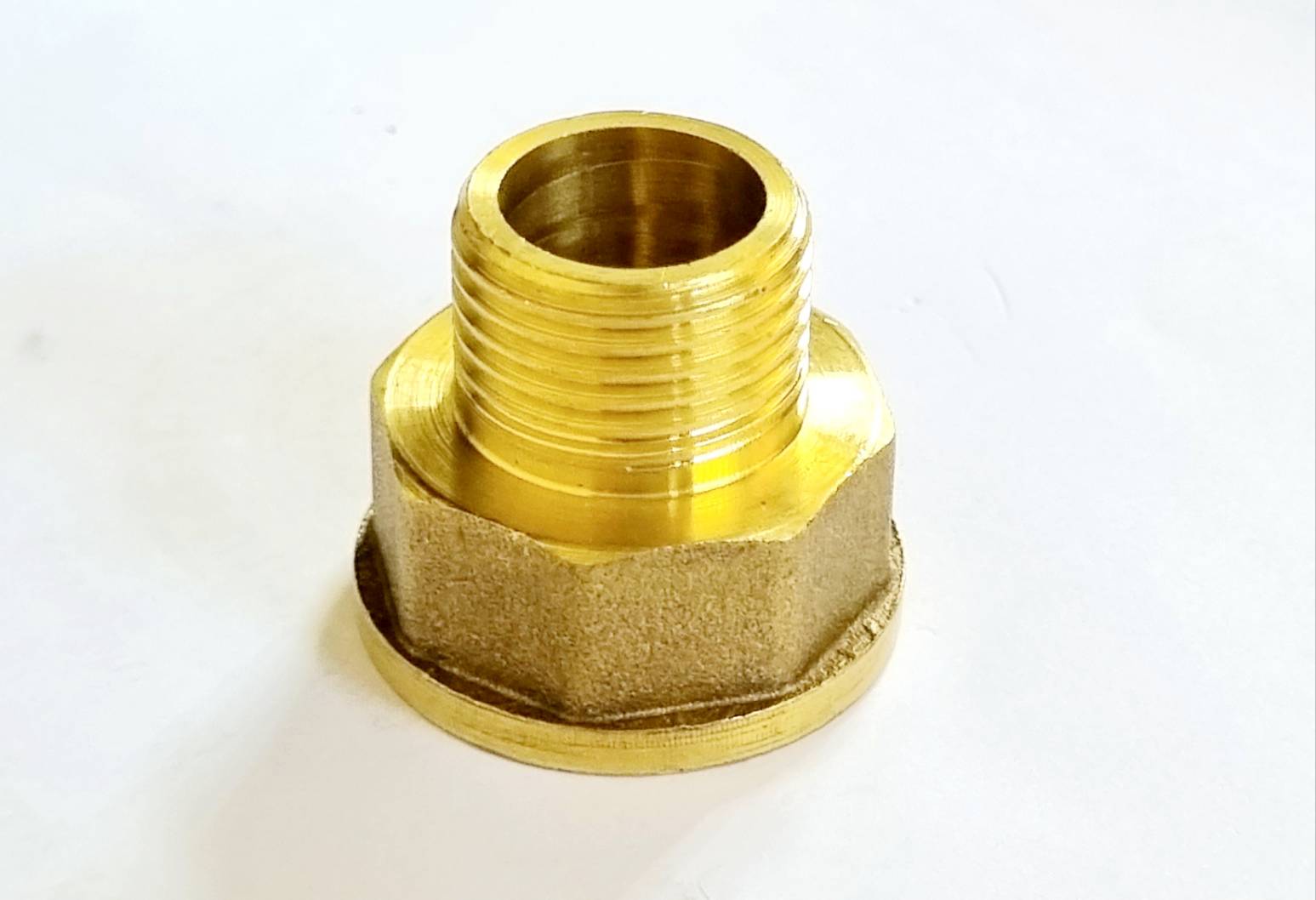 ข้อลดทองเหลือง เกลียวใน 6 หุน เกลียวนอก 4 หุน #2501