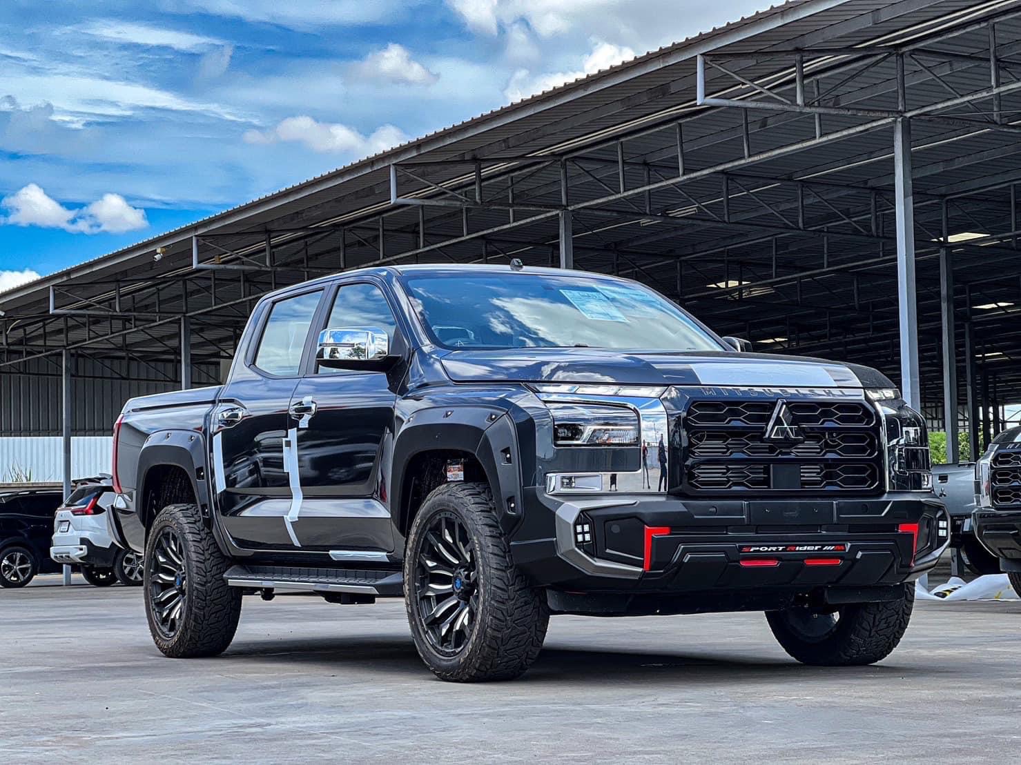 ชุดแต่ง ชุดสเกิร์ต MITSUBISHI TRIRON 2023 รุ่น RIDER