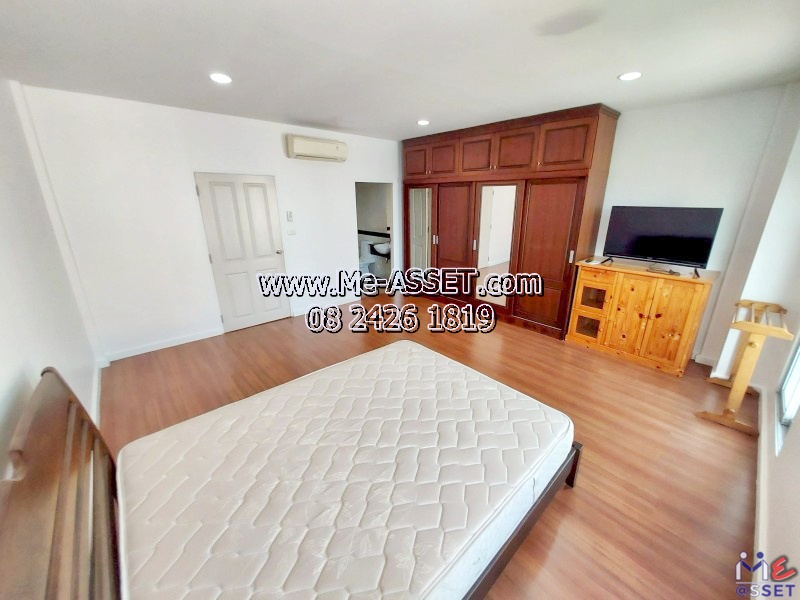 ขายทาวน์โฮมใกล้รถไฟฟ้า โซนอ่อนนุช พระโขนง เชื่อมสุขุมวิท พัฒนาการ ใกล้รถไฟฟ้าสายสีเหลืองศรีนครินทร์38 พาราไดซพาร์ค เดินทางสะดวกสวนหลวง ศรีนครินทร์ : มบ.บ้านกลางเมืองลูเซิร์น สุขุมวิท อ่อนนุช46 : 3 ชั้น 20.3 ตร.วา