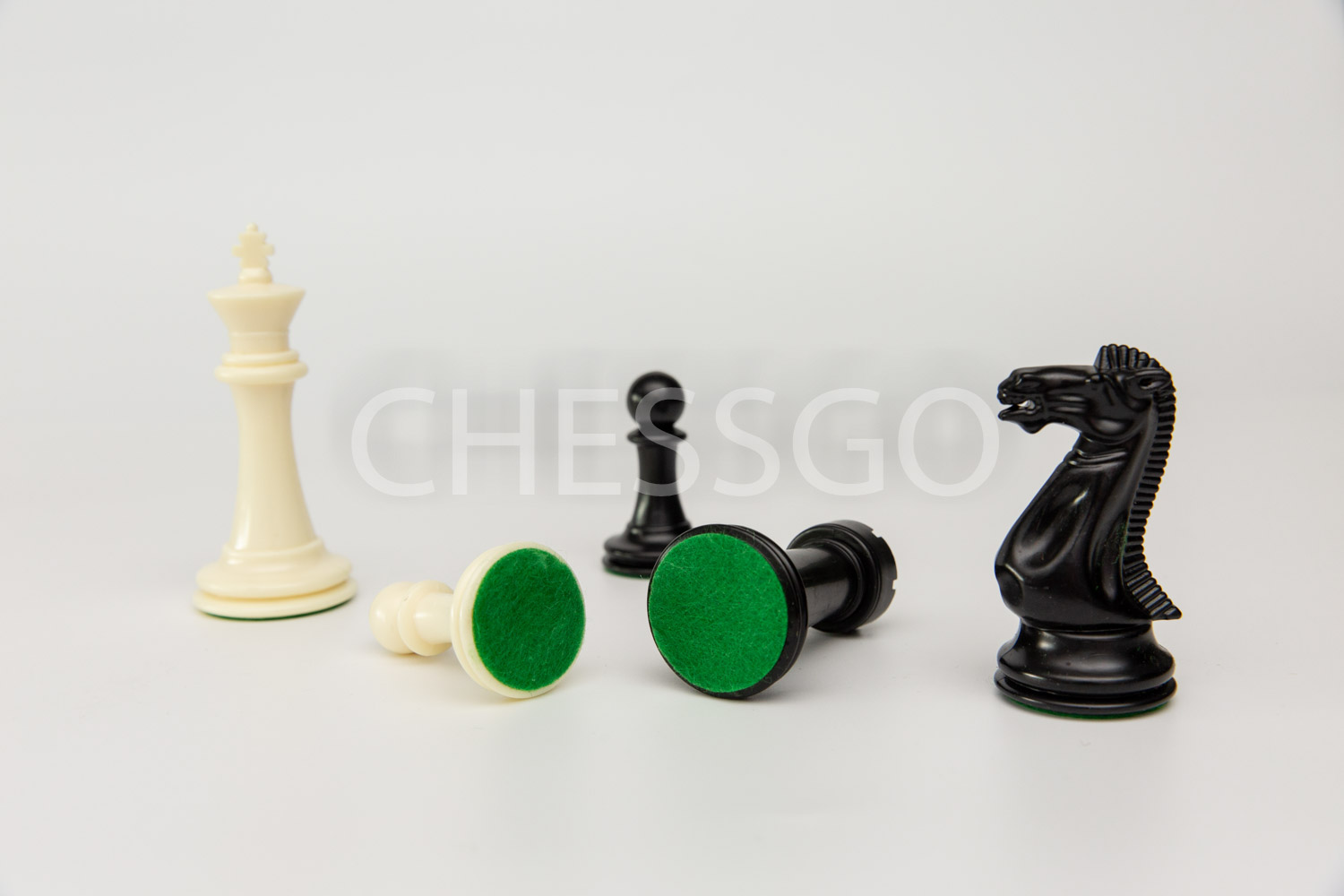 ชุดหมากรุกสากล Big Knight Chess Set