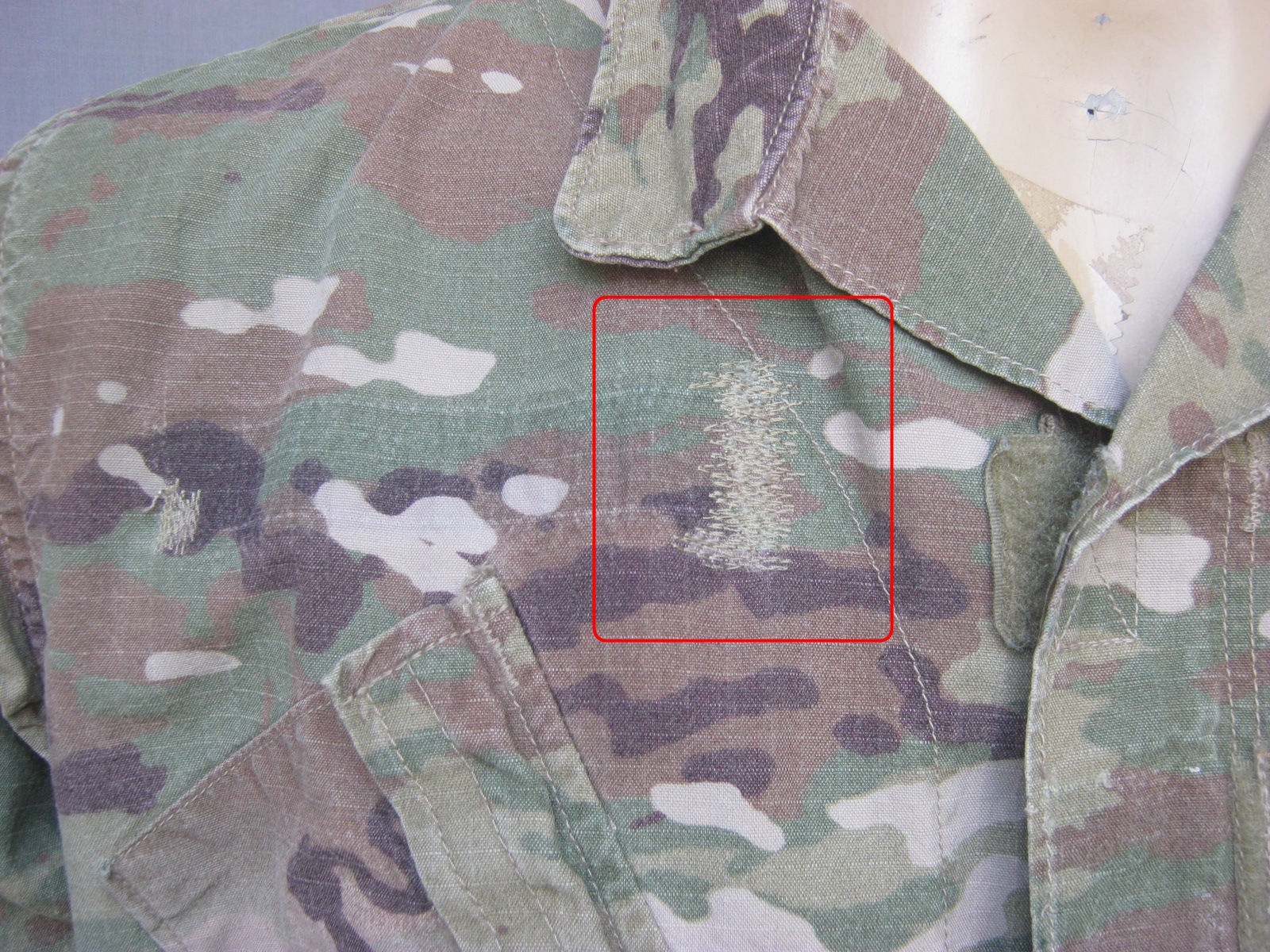 เสื้อทหารสหรัฐ ลายมัลติแคม