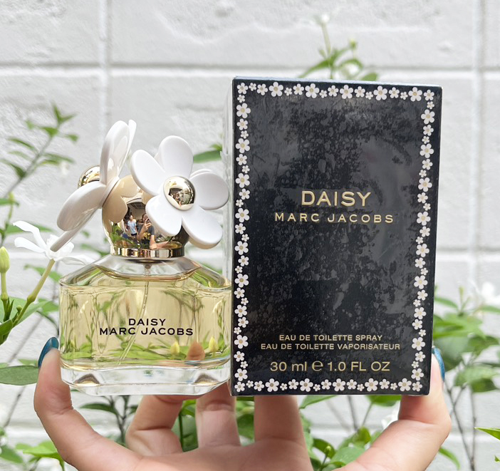 Marc Jacobs Daisy Eau de Toilette 30ml. ของแท้ ขนาดพกพา