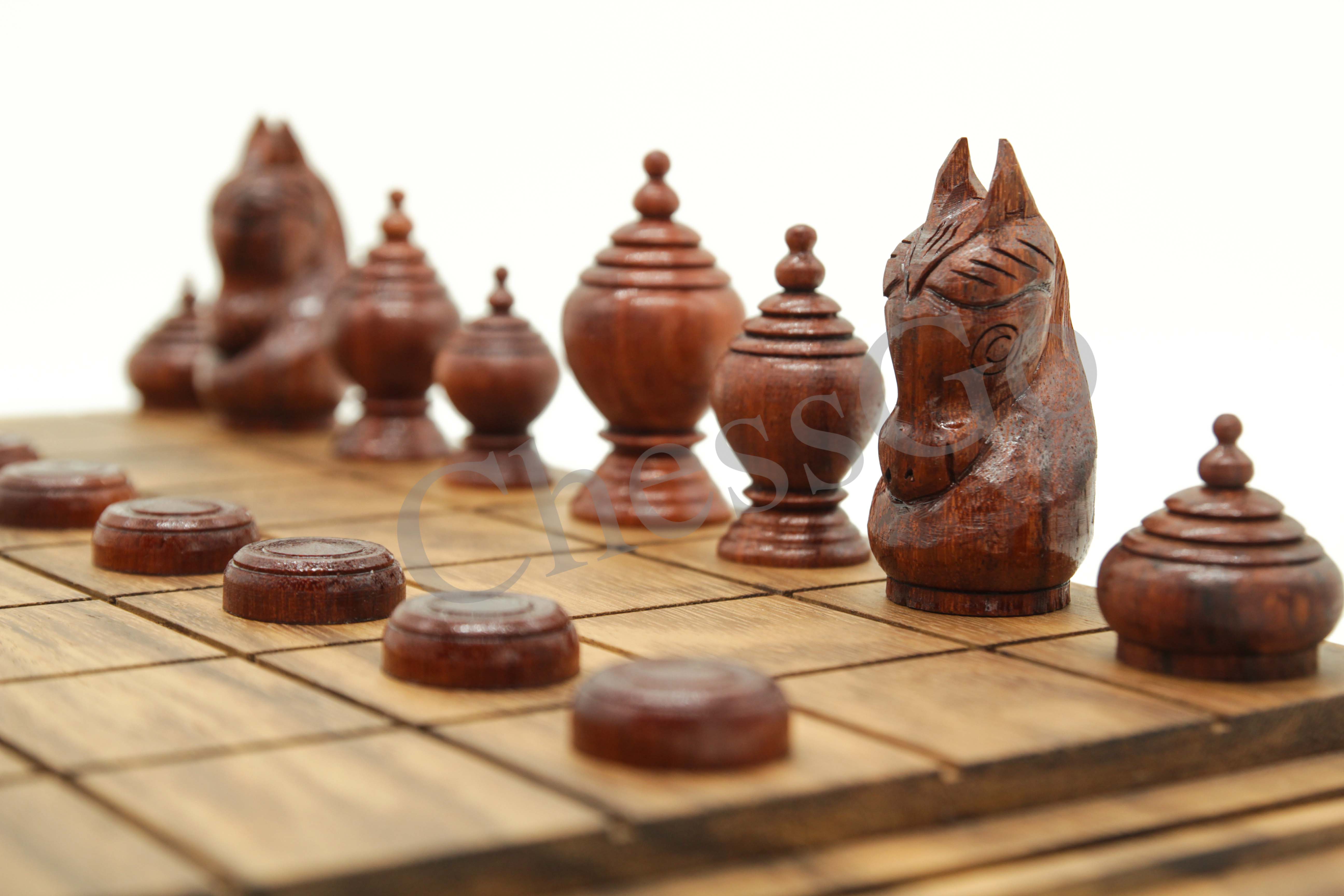 ชุดหมากรุกไทยไม้พฤกษ์(ตัวไม้รุ่นลายไทย ชุดใหญ่)