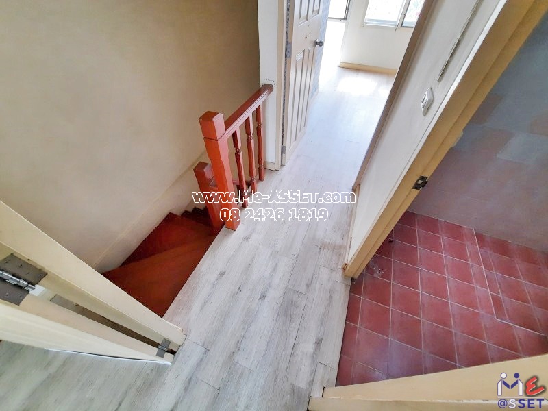 ขายทาวน์เฮ้าส์ ย่าน เคหะร่มเกล้า ราษฎร์พัฒนา น้อมเกล้า : พูนสินธานี 3 / 2 ชั้น 17 ตารางวา