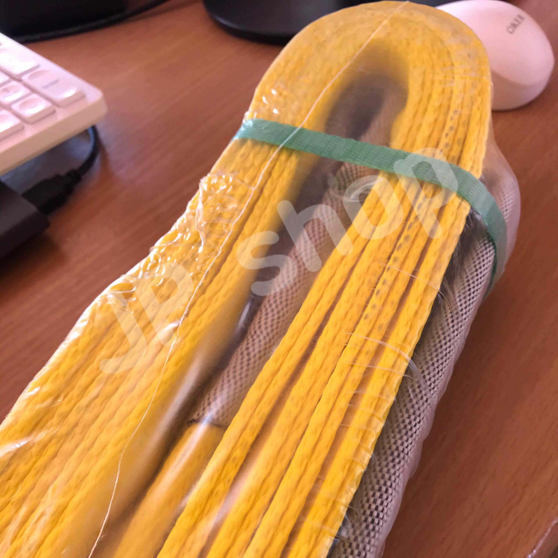 สายพานยกของขนาด 5 เมตร สีเหลือง หนา ทนทาน แข็งแรง สายสลิง ยกรถเครน สายยกของ อุปกรณ์ยกของหนักสลิงแบนแขวน สายลาก กว้าง 3 นิ้ว ยาว 5 เมตร ยกได้ 3 ตัน #05900