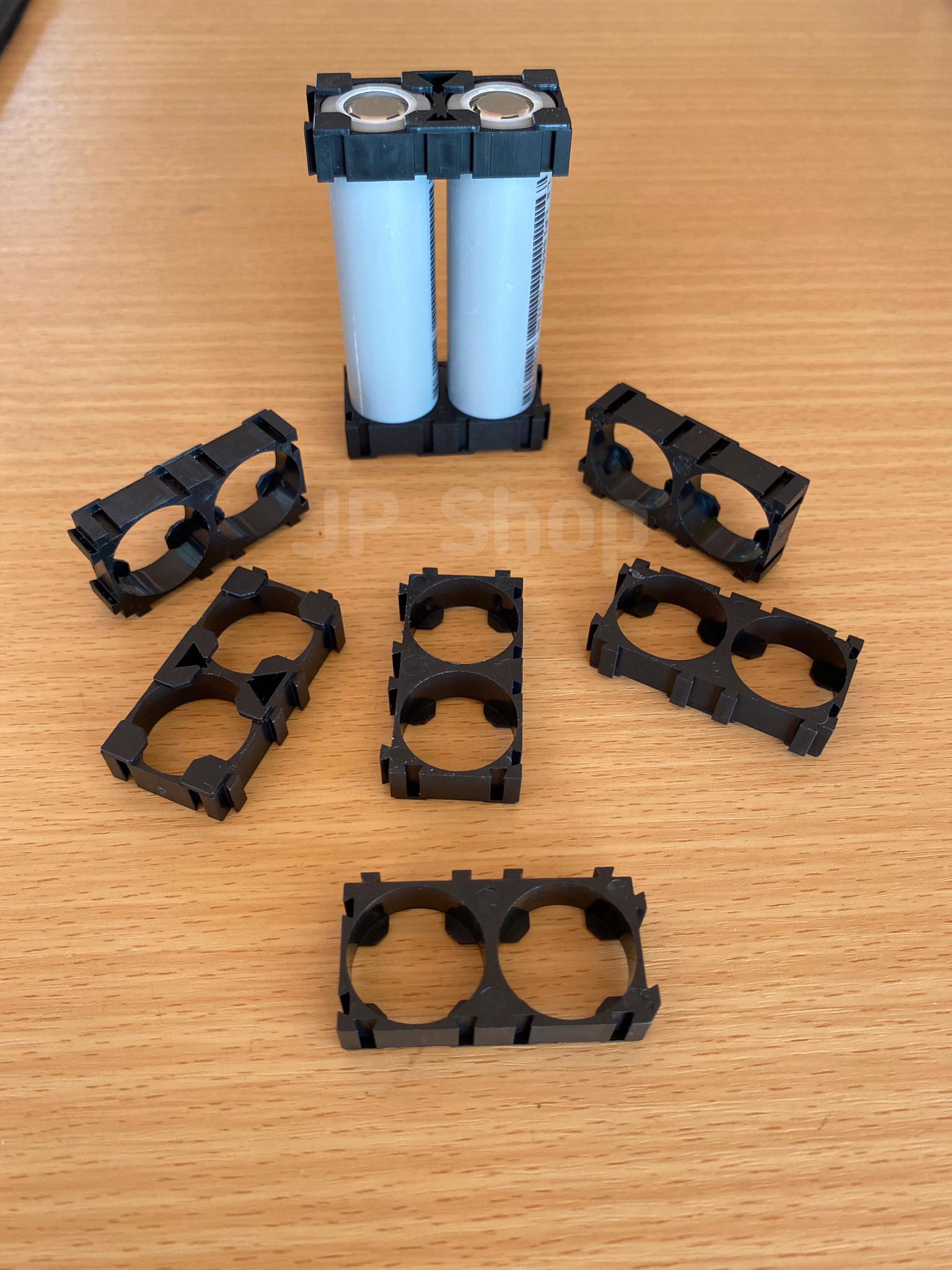 ตัวยึดแบตเตอรี่ ตัวแพ็คแบตเตอรี่ ตัวยึดแบตเตอรี่ลีเธียม18650 2ช่อง #Spacer Holder ตัวแพ็คถ่านสำหรับรถไฟฟ้า #186502