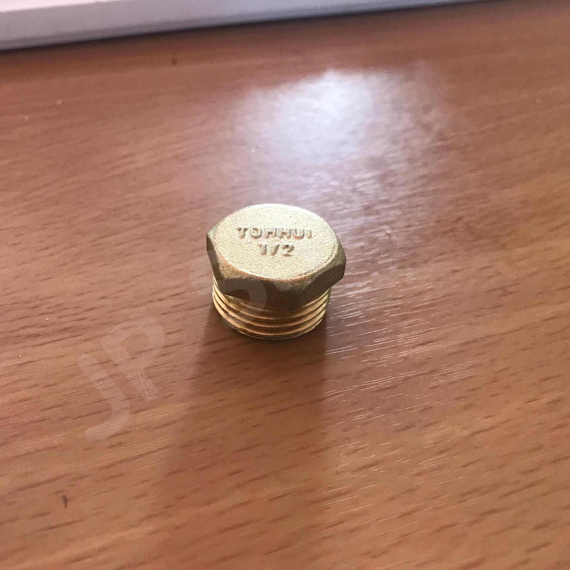 ฝาปิดทองเหลือง ขนาด 4 หุน เกลียวนอก ฝาปิด ทองเหลือง 4 หุน #0854