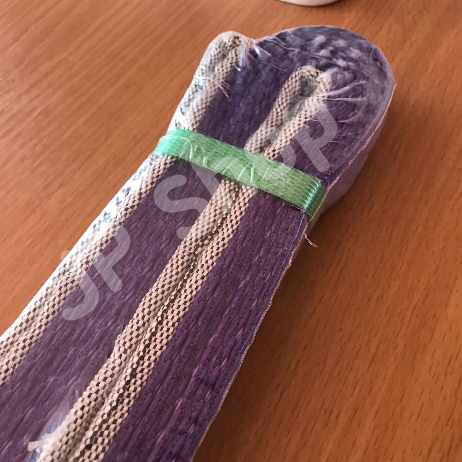 สายพานยกของขนาด 4 เมตร สีม่วง หนา ทนทาน แข็งแรง สายสลิง ยกรถเครน สายยกของ อุปกรณ์ยกของหนักสลิงแบนแขวน สายลาก กว้าง 1 นิ้ว ยาว 4 เมตร ยกได้ 1 ตัน #002900