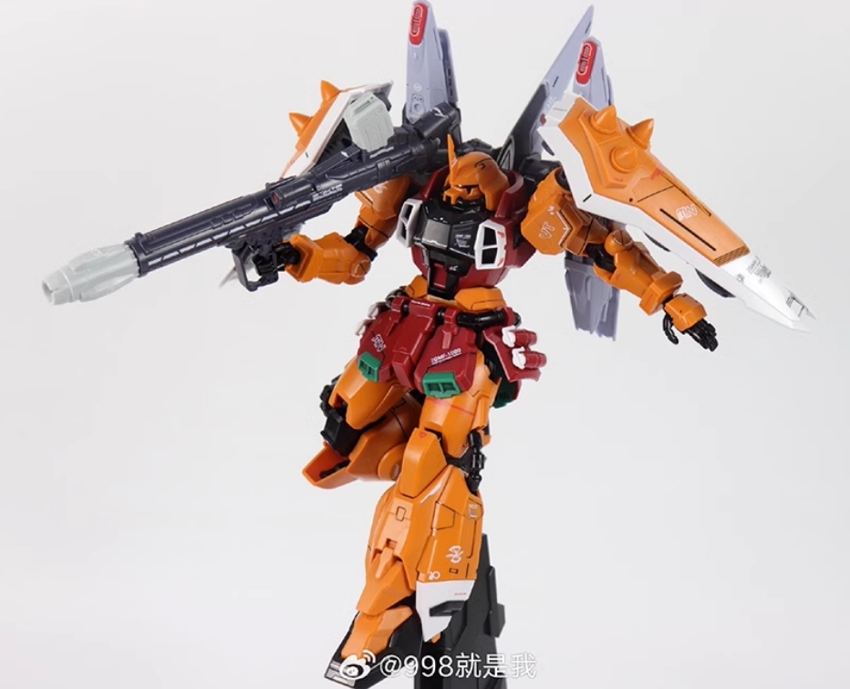 MG 1/100 Blaze Zaku Phantom Heine [Huanying]