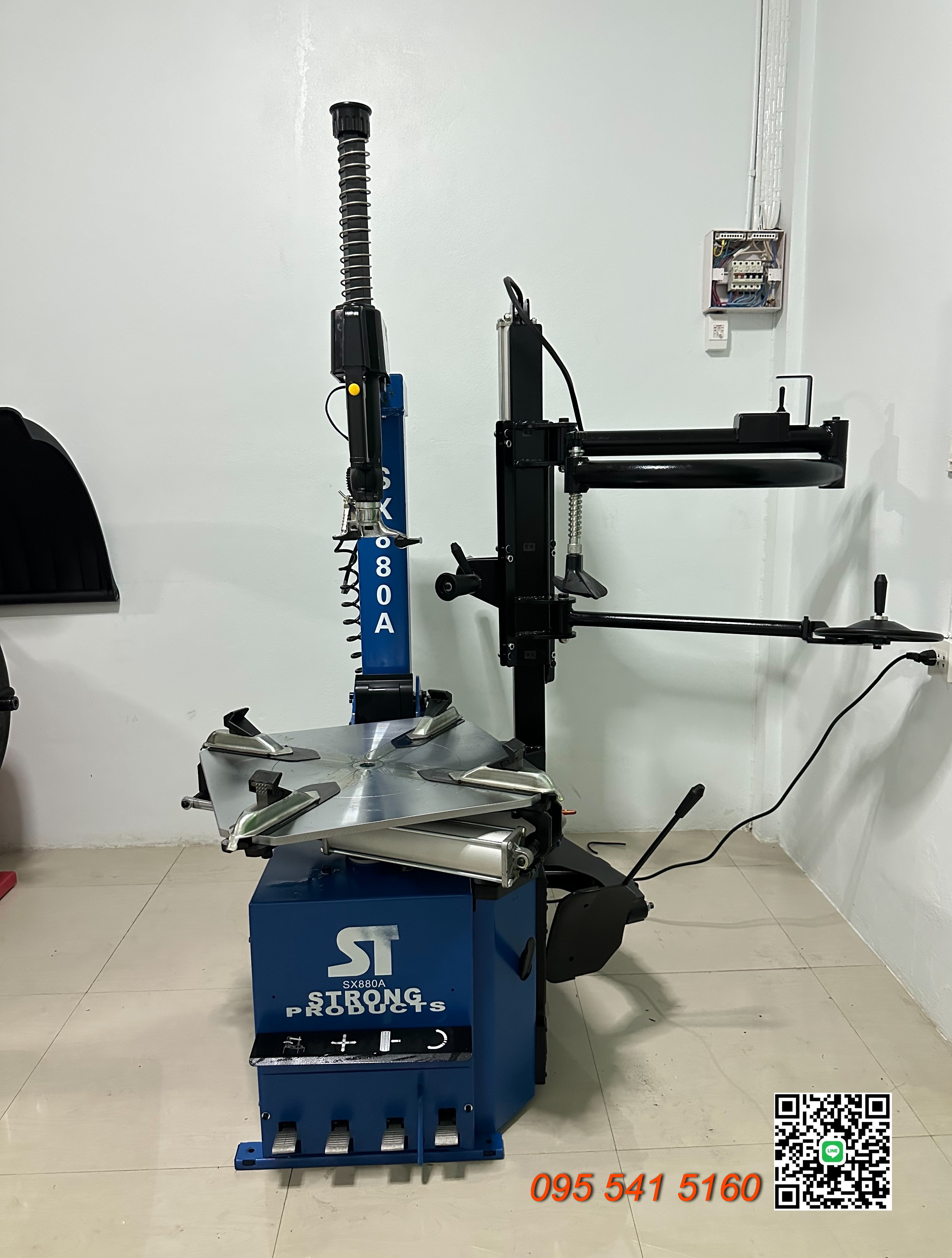 เครื่องถอดยาง ล็อคลม ST - SX880A