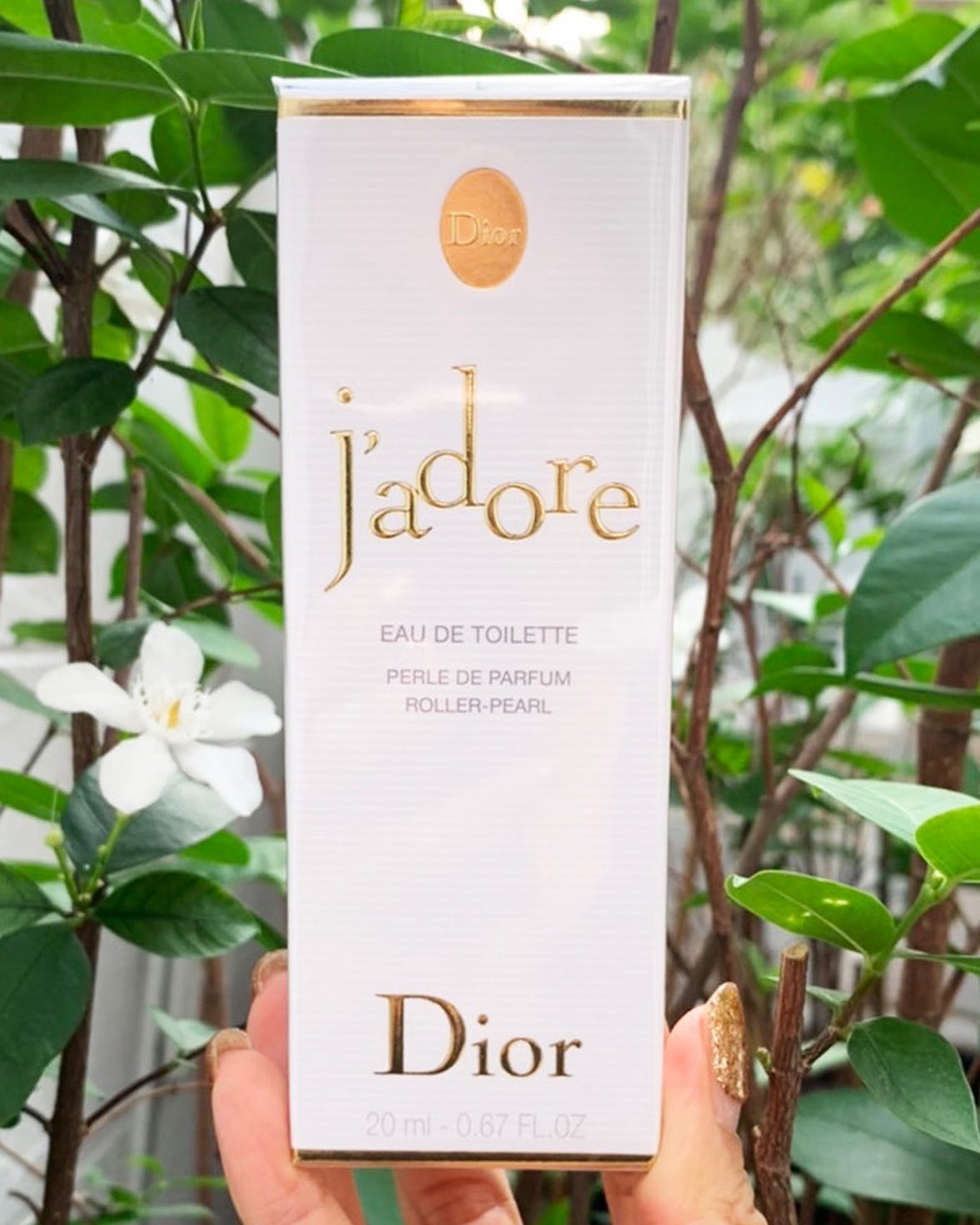 น้ำหอมลูกกลิ้ง Christian Dior J'adore Eau De Parfum Roller Pearl 20ml.