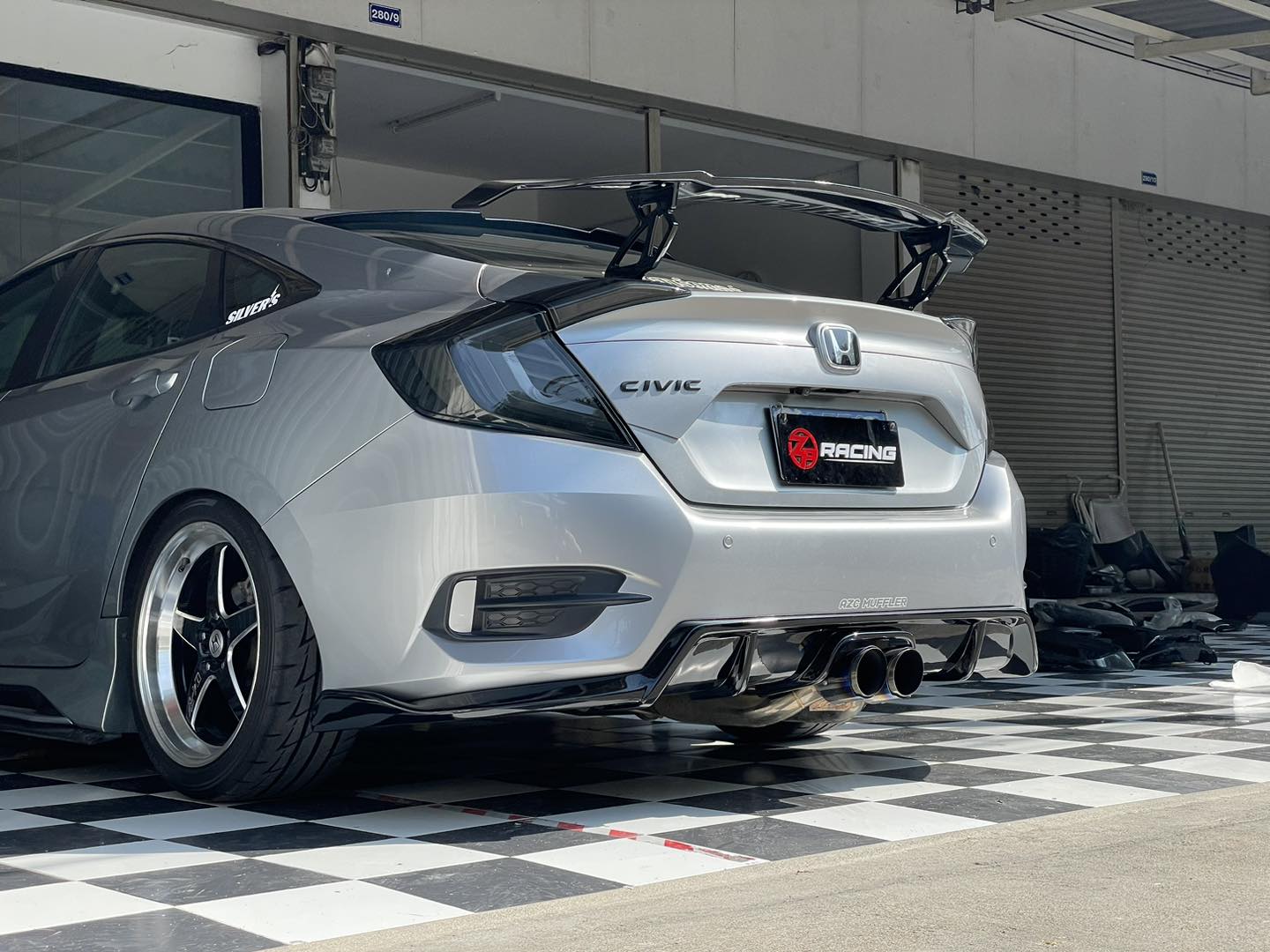 ชุดลิ้นหลัง Diffuser พร้อมท่อคู่ CIVIC FC V.5 สำหรับปี 2016-2022