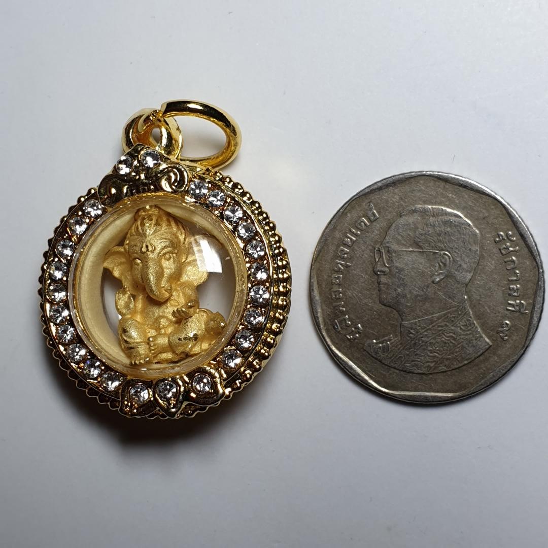 จี้ พระพิฆเนศวร์ พิฆเนศ ปางนั่งประทานพร พร้อมกรอบทองไมค่อนฝังเพชรและกรอบธรรมดา งานจิวลี่งดงามมาก