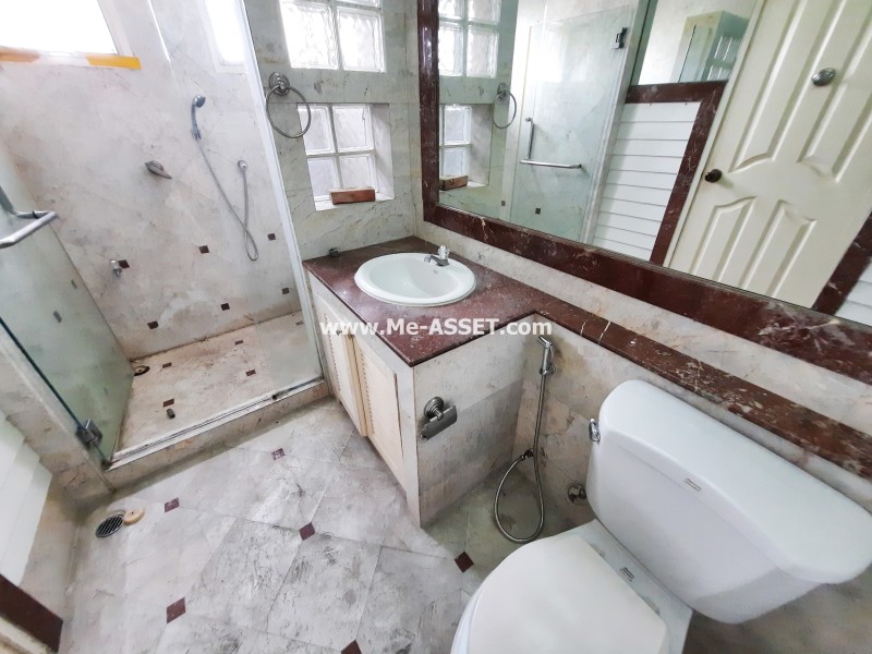 ขายบ้านเดี่ยว ม.นันทวัน (วงแหวน-รัตนาธิเบศร์) ถ.ตลิ่งชัน-สุพรรณบุรี ต.เสาธงหิน อ.บางใหญ่ นนทบุรี ต้นโครงการ ตรงข้ามสวนสาธารณะ / พื้นที่ 2 ชั้น 151 ตารางวา