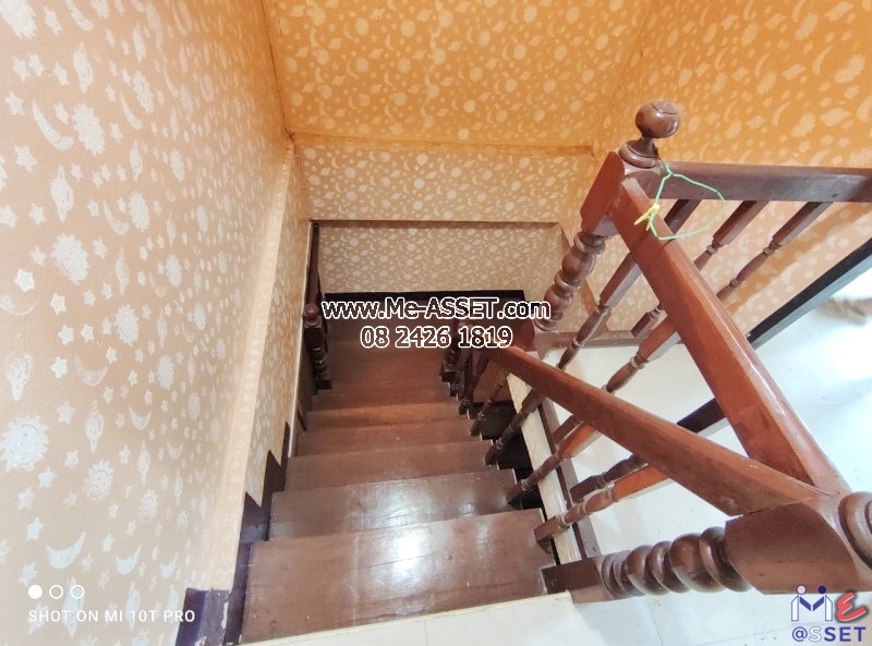 ขายทาวน์เฮ้าส์ หลังมุม ย่าน องครักษ์ คลอง 11 บึงน้ำรักษ์ ธัญบุรี ปทุมธานี : ม.บ้านแสงตะวัน คลอง 11 : 2 ชั้น 24 ตารางวา