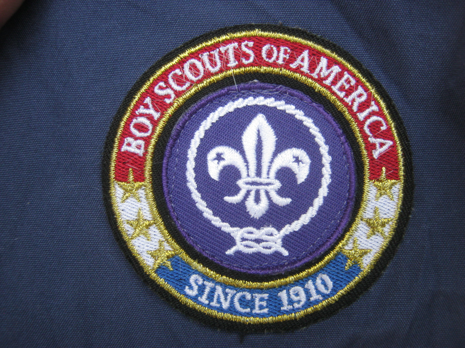 เสื้อลูกเสือพร้อมอาร์มเพื่อสะสมอาร์ม