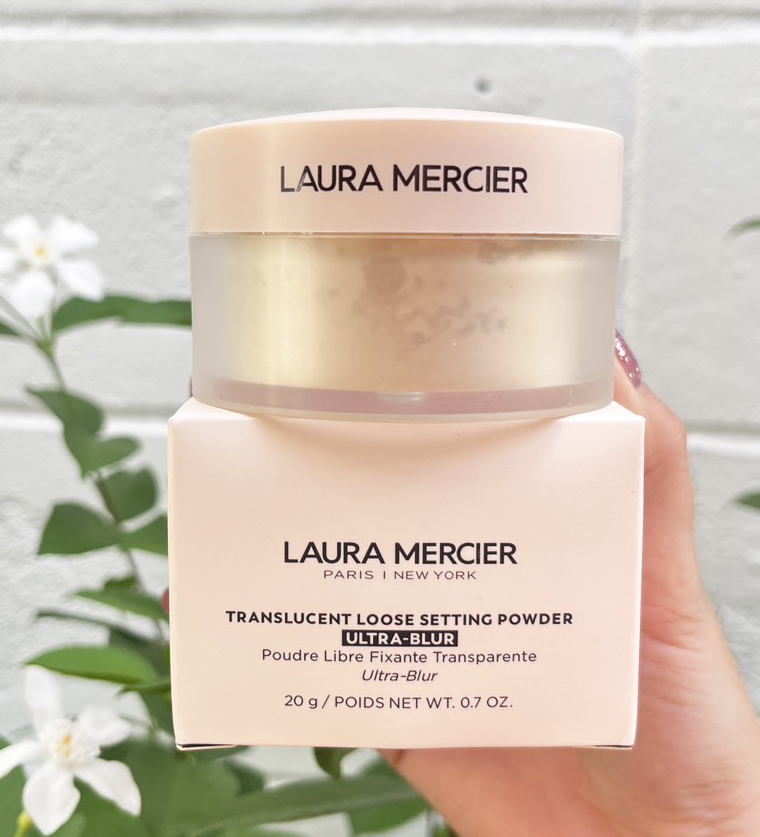 Laura Mercier Ultra-Blur Translucent Loose Setting Powder ขนาด 20g. แป้งฝุ่นรุ่น Ultra Blur