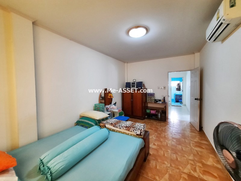 ขายบ้านแฝด ม.พิชญธารา ศาลายา ถ.เลียบคลองมหาสวัสดิ์ ต.ศาลายา อ.พุทธมณฑล นครปฐม ใกล้ ม.มหิดล / พื้นที่ 2 ชั้น 54.3 ตารางวา