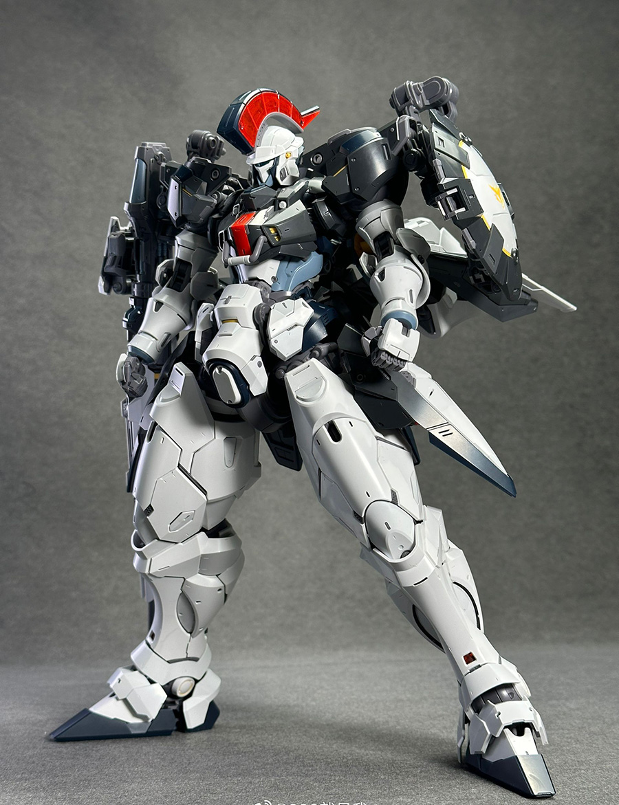 PRE-ORDER 1/60 MONUMENT [TALLGEESE]