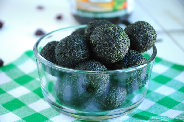 ผงสาหร่ายสไปรูลิน่า สกัดเข้มข้น10:1 DETOX Organic Feaga Life Spirulina Powder 100 กรัม ผง Superfood คุณภาพพรีเมี่ยม