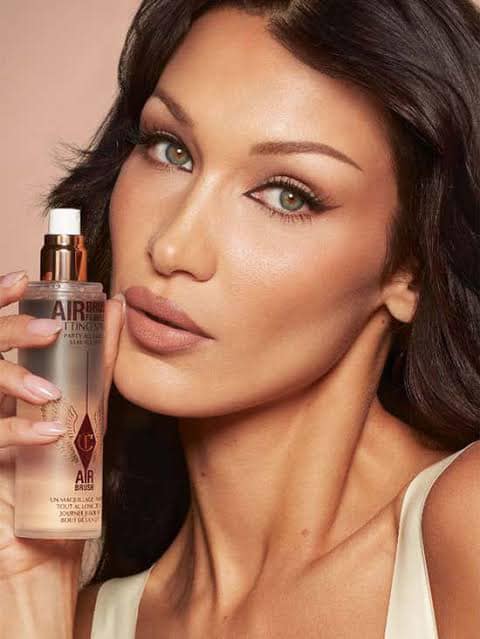 Charlotte Tilbury Airbrush Flawless Setting Spray 100ml. สเปรย์ล็อกเมคอัพ