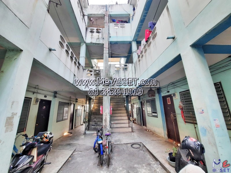 ขายที่ดินพร้อมสิ่งปลูกสร้าง หอพัก 81 ห้อง พร้อมผู้เช่าเต็ม ย่าน ซอยวินา ไร่ขิง สามพราน : ใกล้บ.ทอยเวิลด์ ถ.พุทธมณฑลสาย 5 : 3 ชั้น 3 คูหา 357.7 ตร.วา