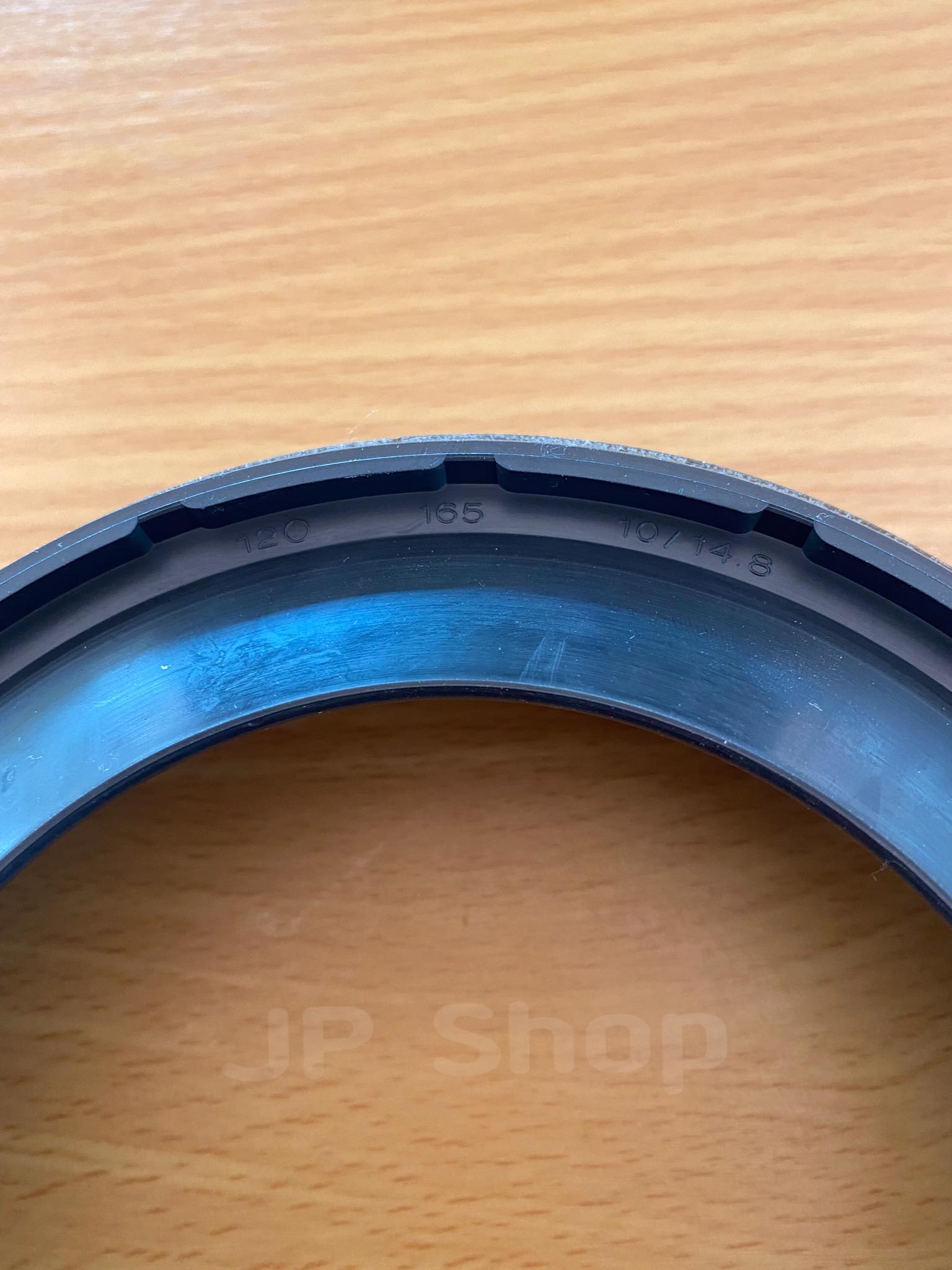 ซีลคอเกียร์ ZF/PMP สำหรับรถโม่ปูน ขนาด120*165*10/14.8 #120165