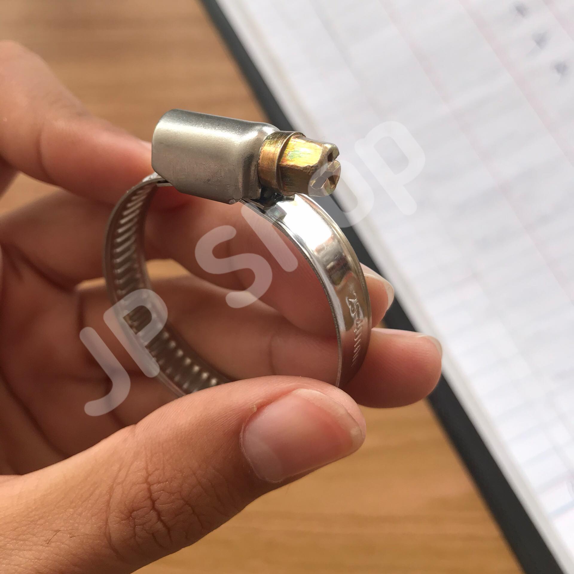 เข็มขัดรัดท่อสแตนเลส ปลอกรัดสแตนเลส 25-40 มม. สาย รัด ท่อ ส แตน เลส กิ๊บ รัด ท่อ ส แตน เลส ปลอก รัด ท่อ ส แตน เลส อย่างดี #0254000