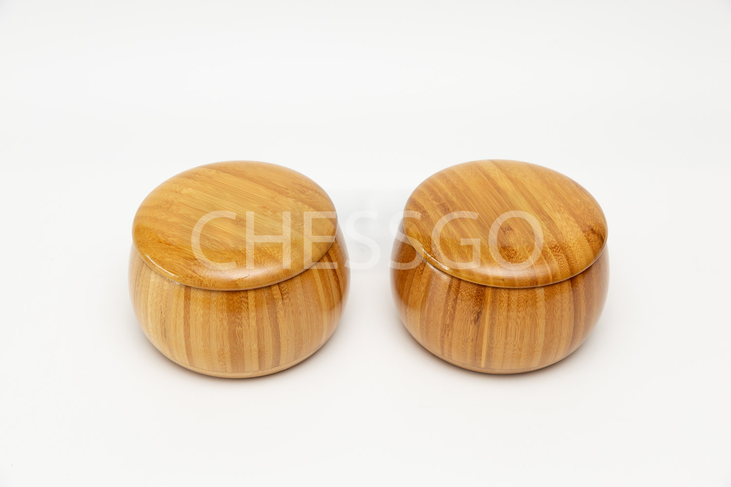 ชุดหมากล้อมไม้Torreya19เส้น(กระดาน6cm/เม็ดหินนูน2ด้าน/โถไม้ไผ่)